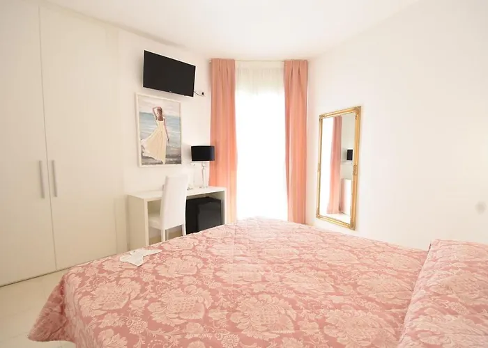Oxford Hotell 4*
