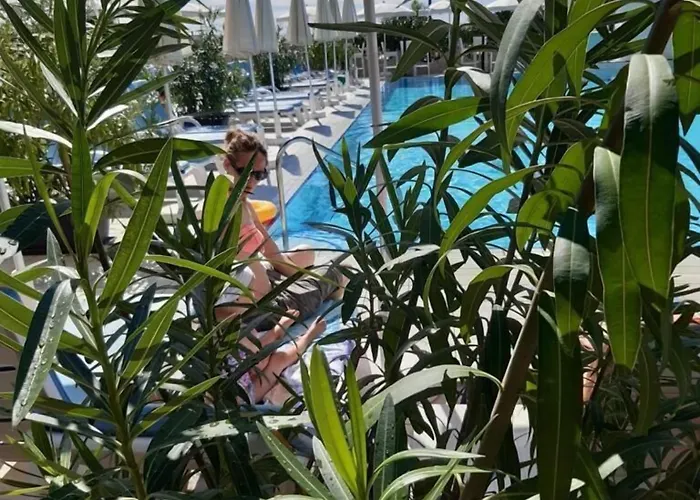 Hotell Oxford 4*